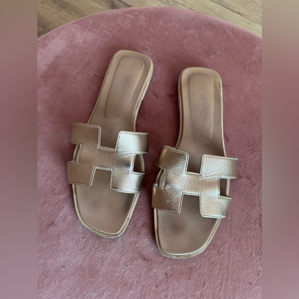 Hermès Oran Slides